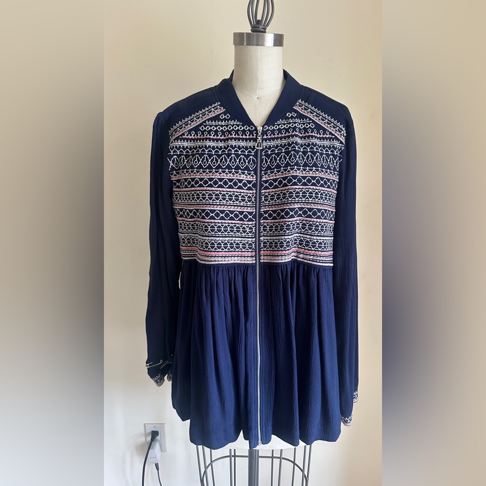 Navy Blue Embroidered Women's Top size Medium